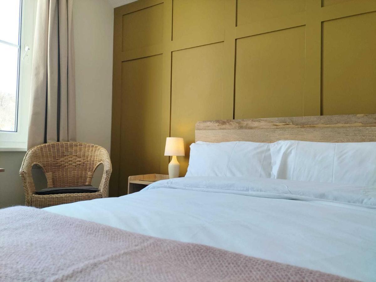 Clarence House Bed & Breakfast