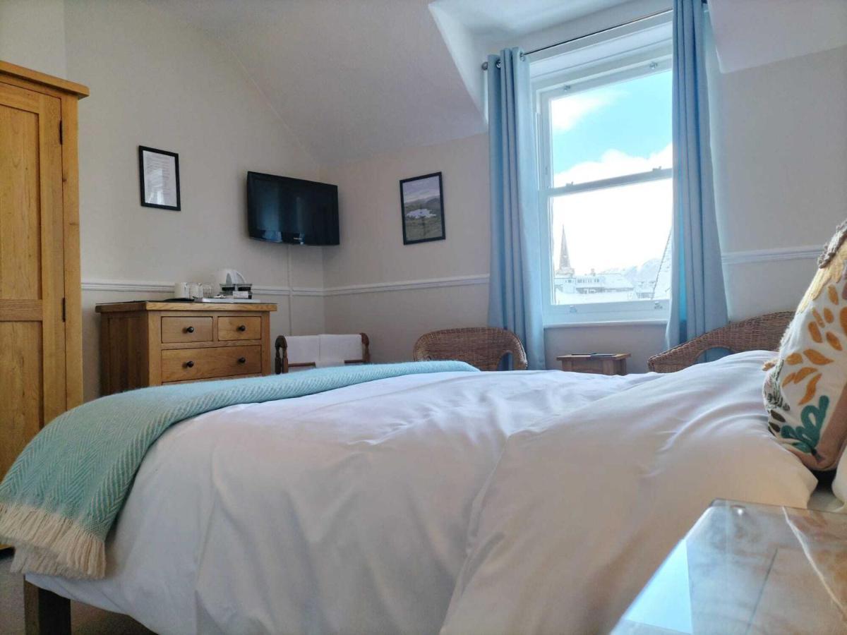 Clarence House Bed & Breakfast